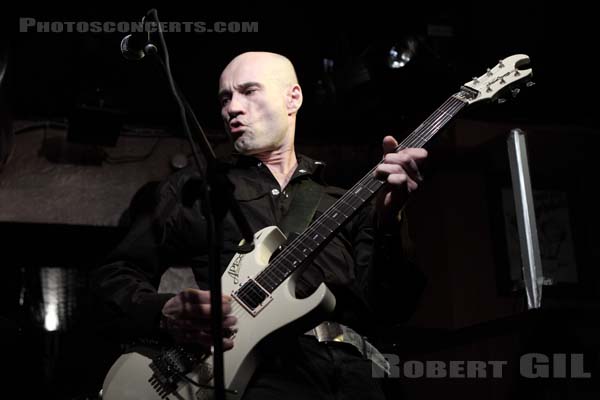 PAT KEBRA - 2010-01-06 - PARIS - Truskel - 